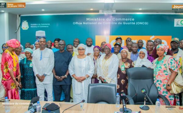 WhatsApp Image 2025-11-21 à 20.50.45_623160d5 WhatsApp Image 2025-11-21 à 20.50.45_623160d5